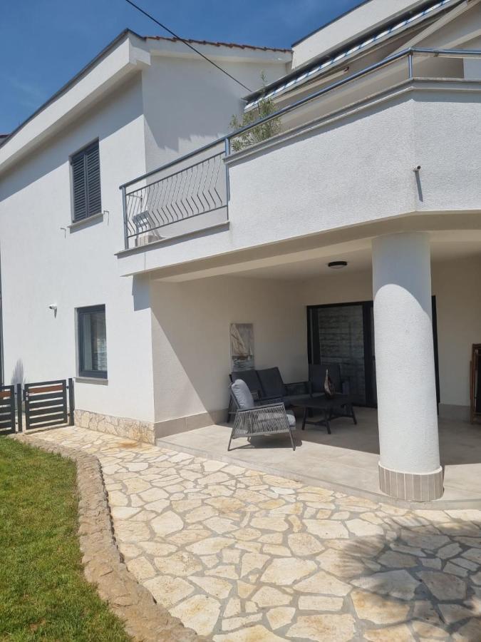 Villa Marta Порат Екстер'єр фото
